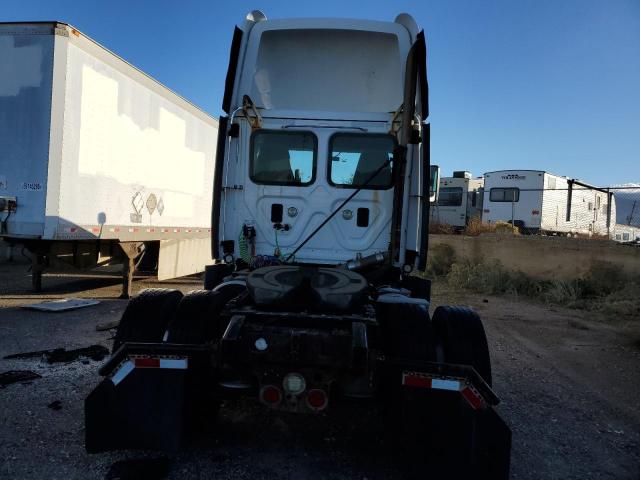 2015 FREIGHTLINER CASCADIA 1 #3303825428