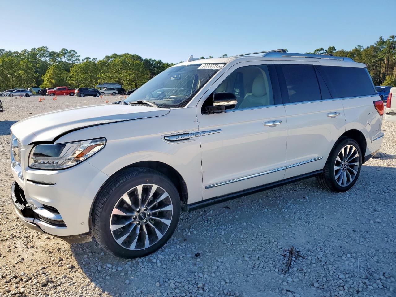 Lot #3279798336 2018 LINCOLN NAVIGATOR