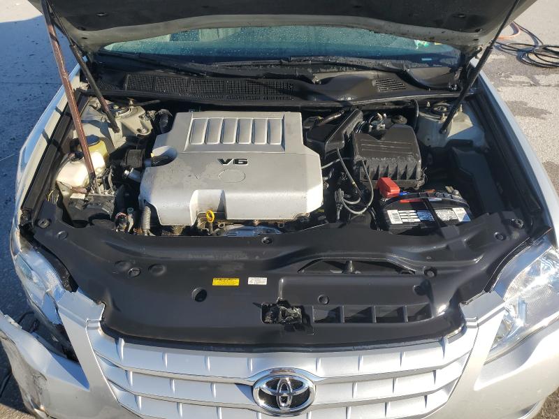 2005 TOYOTA AVALON XL #3294470500