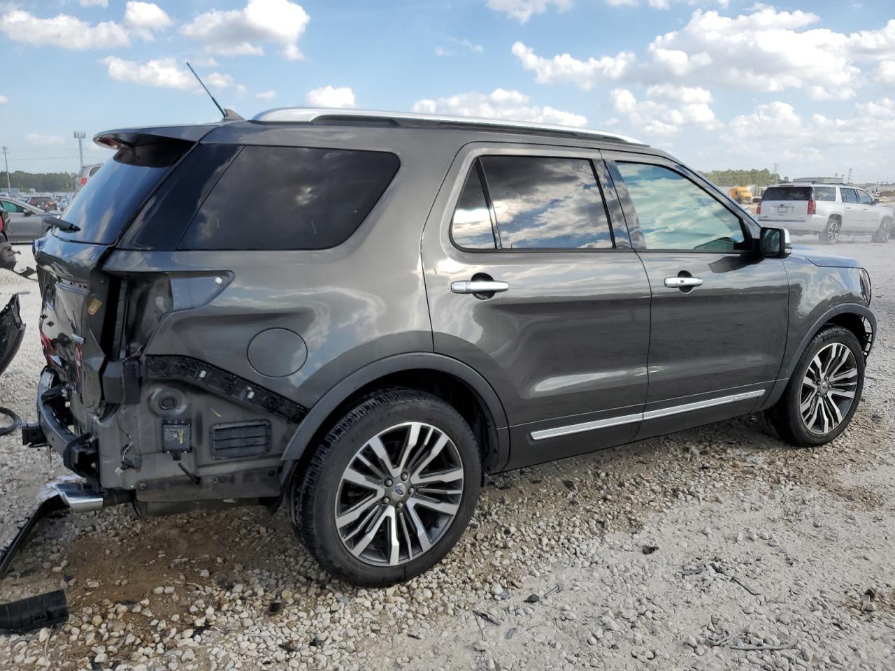 FORD EXPLORER PLATINUM