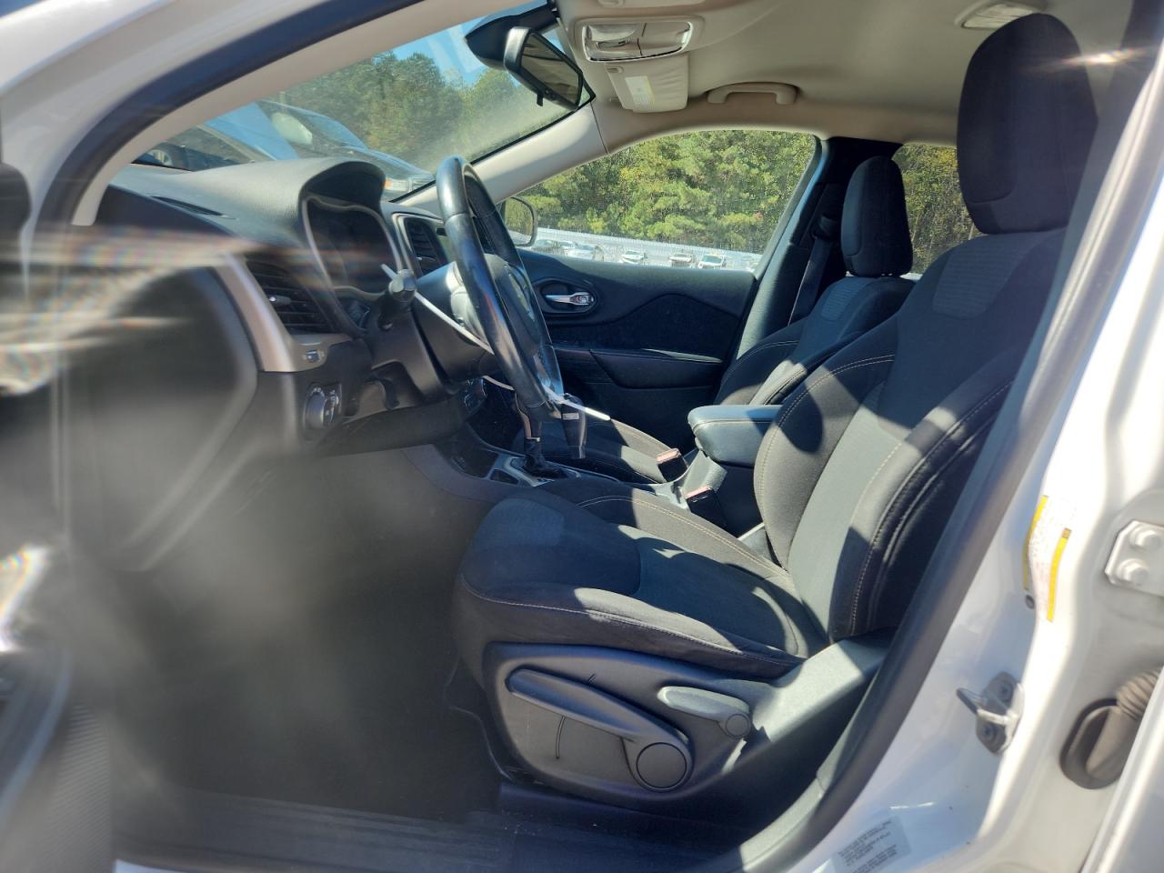 JEEP GRAND CHEROKEE LATITUDE