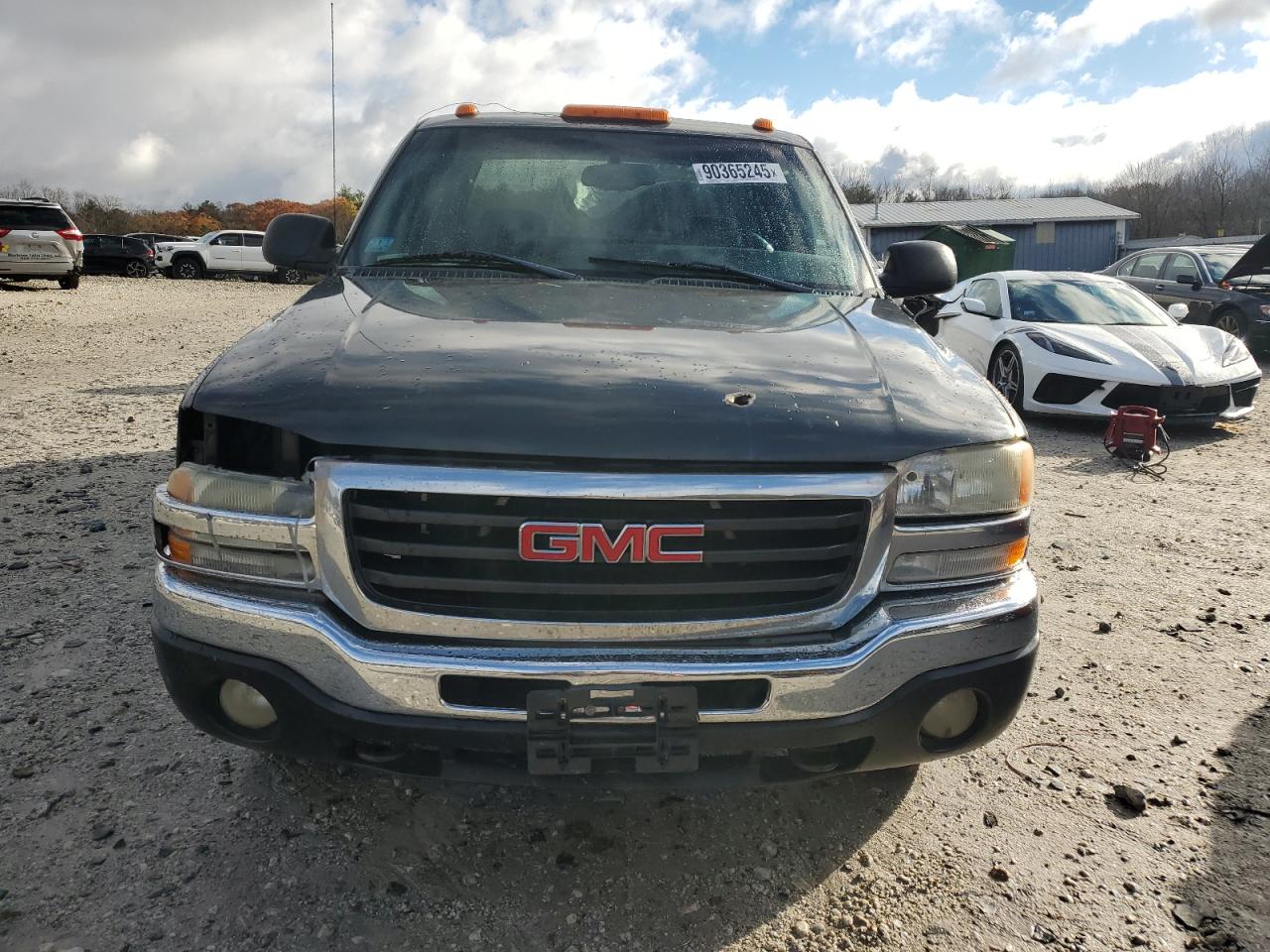 Lot #3302729010 2003 GMC NEW SIERRA