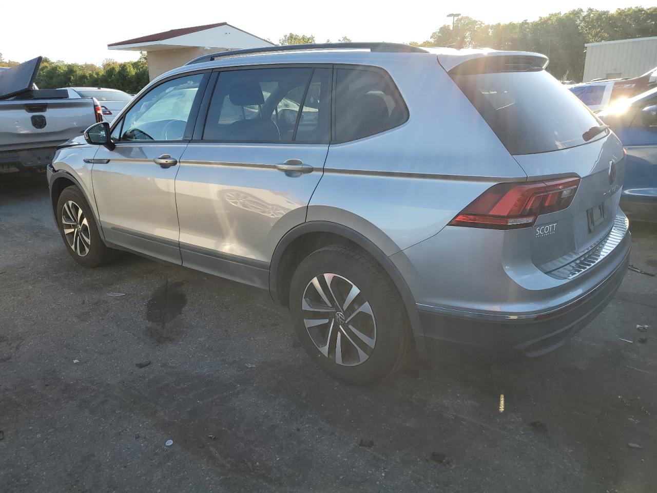 VOLKSWAGEN TIGUAN S