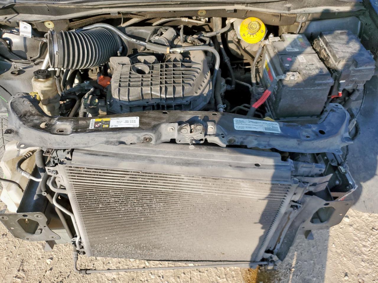 Lot #3311823190 2017 DODGE GRAND CARA