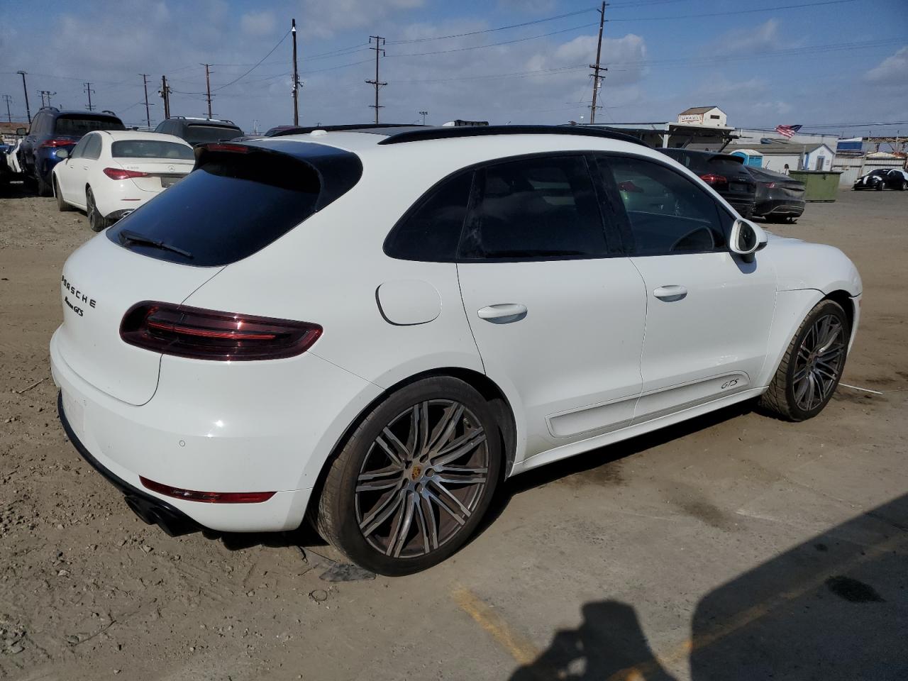 PORSCHE MACAN GTS