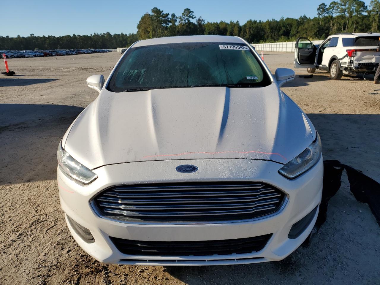 FORD FUSION SE