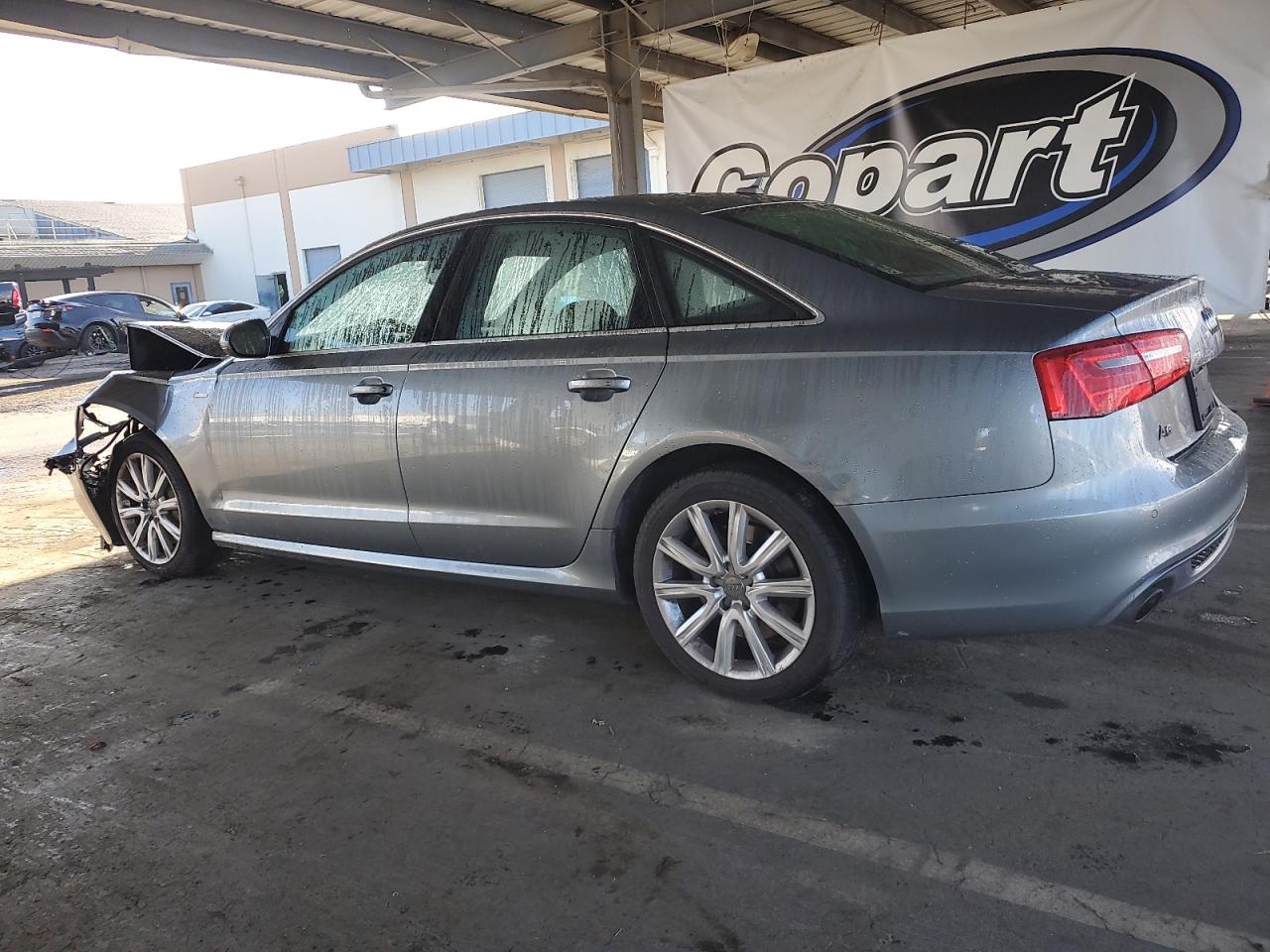 AUDI A6 PREMIUM