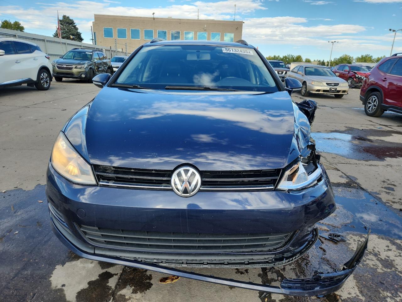 VOLKSWAGEN GOLF SPORTSVAN TDI S