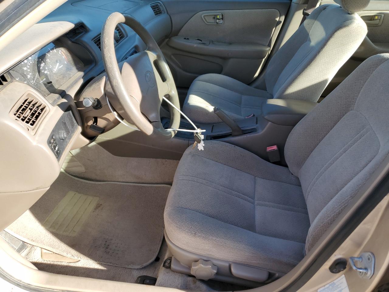 Lot #3315923093 2001 TOYOTA CAMRY CE