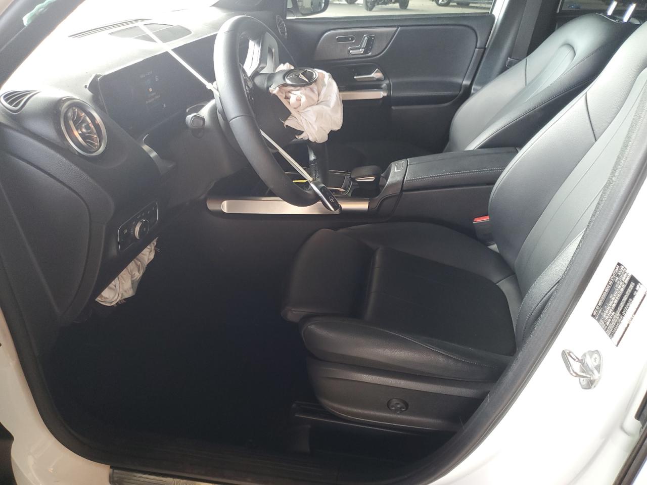 MERCEDES-BENZ GLB-CLASS 250