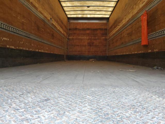 2013 FREIGHTLINER M2 106 MED #3318968997