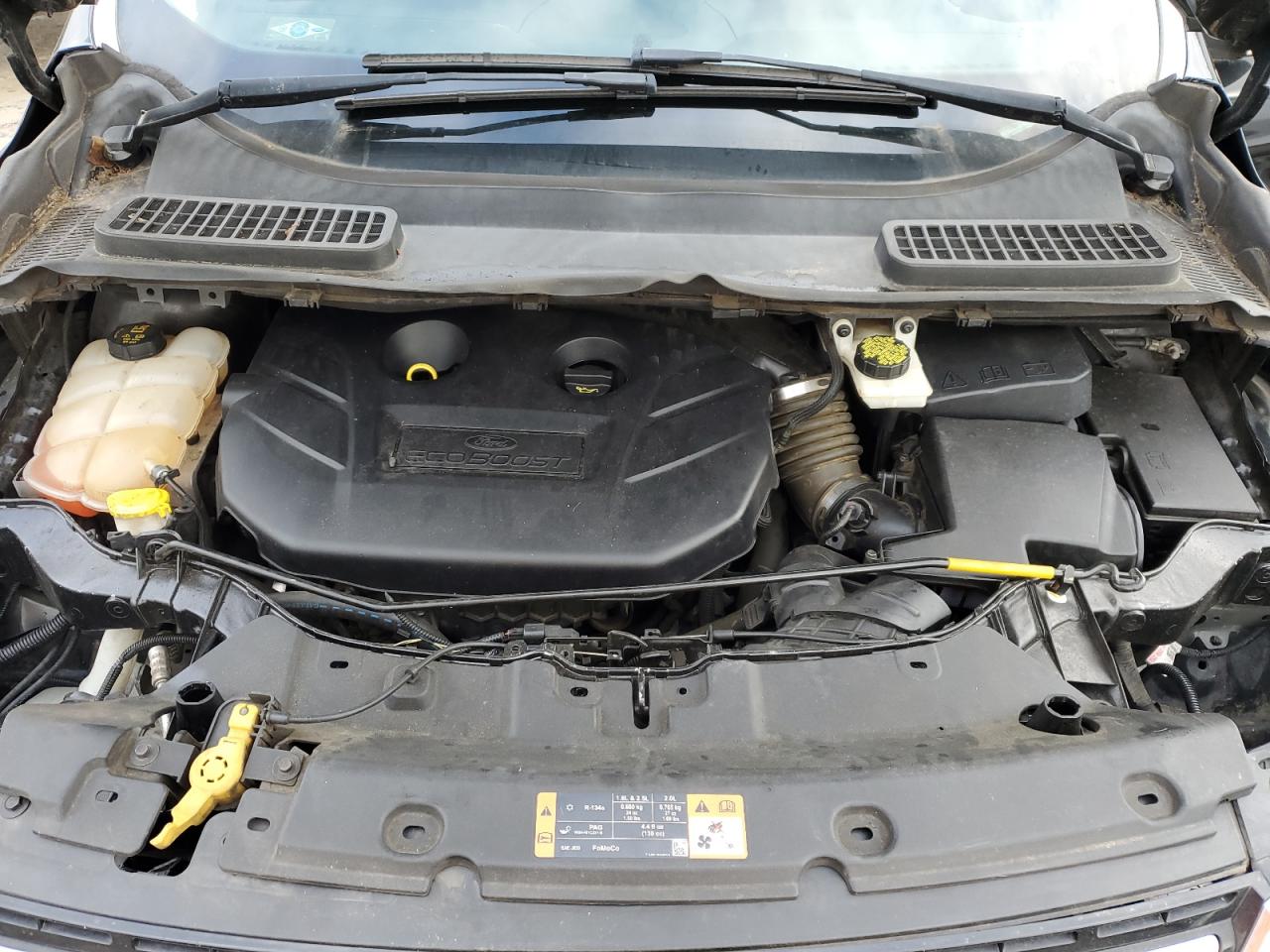 FORD ESCAPE TITANIUM