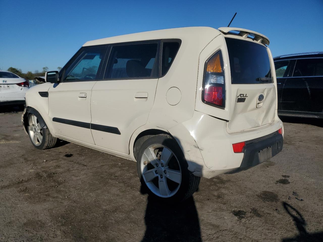KIA SOUL +