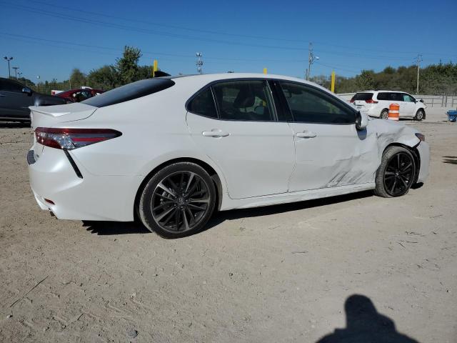 2019 TOYOTA CAMRY XSE 4T1B61HK8KU808476