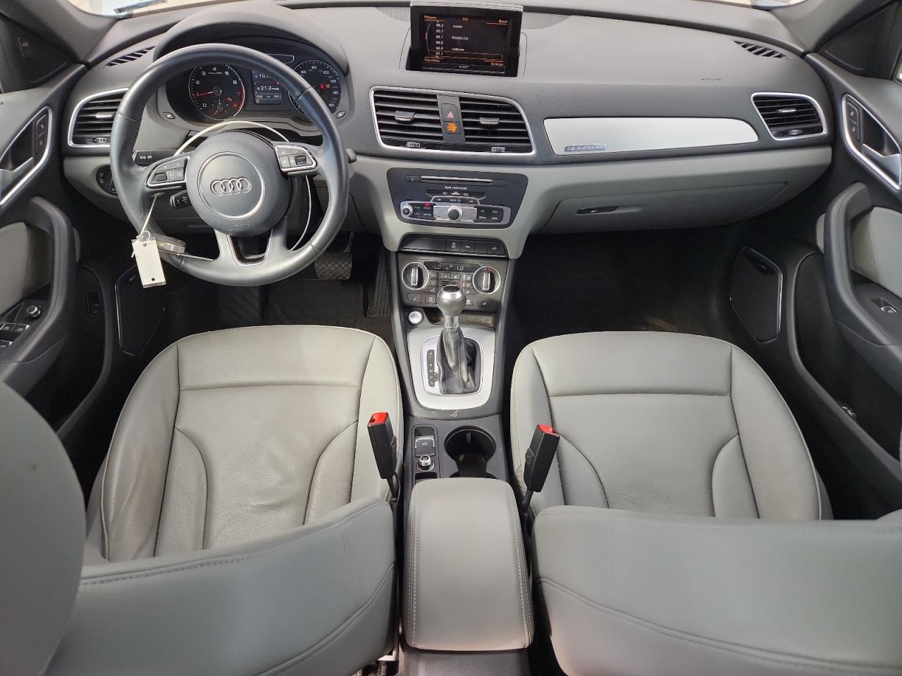 AUDI Q3 PREMIUM PLUS