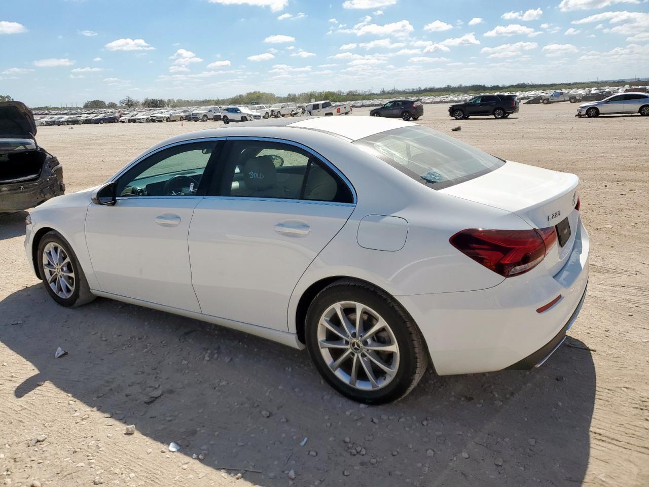 MERCEDES-BENZ A-CLASS 220