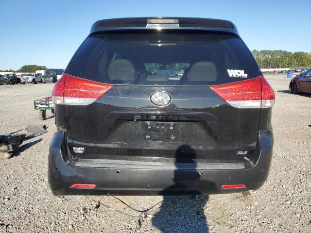 2011 TOYOTA SIENNA XLE - 5TDYK3DC2BS132468