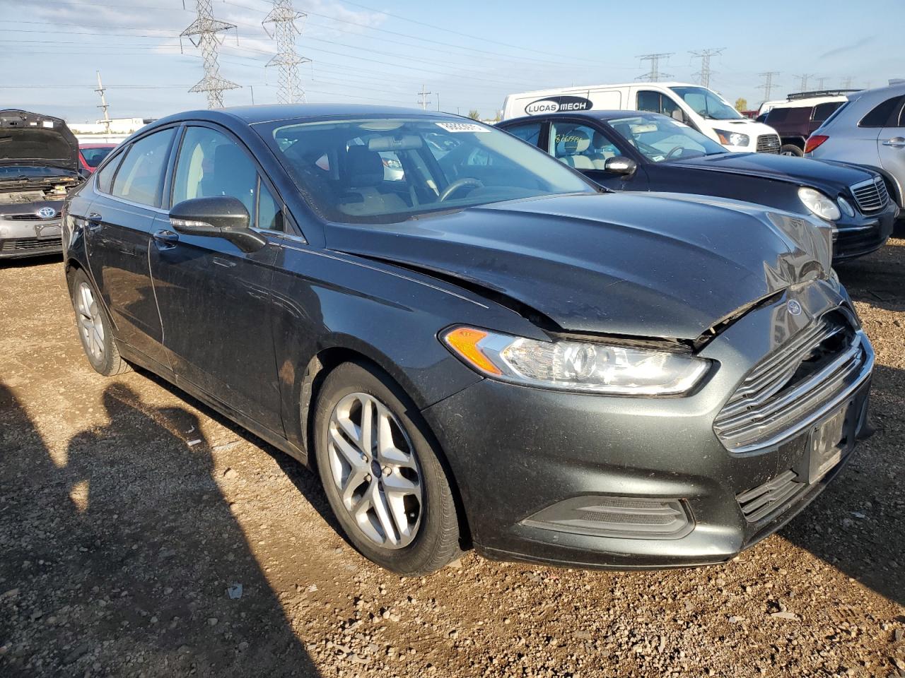 FORD FUSION SE