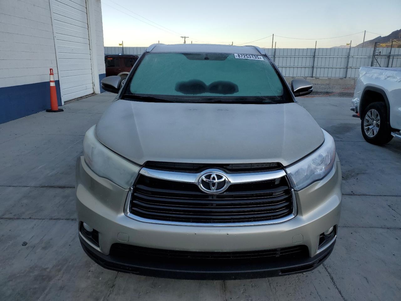 TOYOTA HIGHLANDER XLE