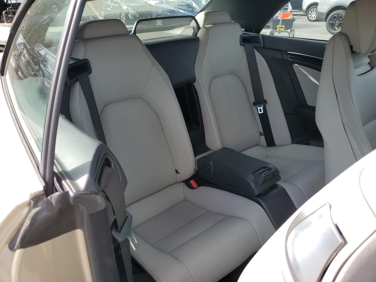 MERCEDES-BENZ E-CLASS 400