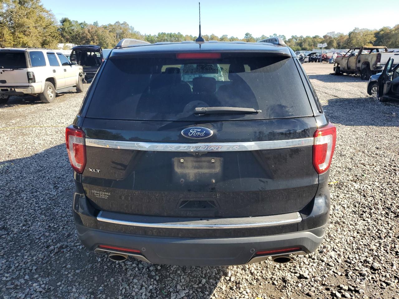 FORD EXPLORER XLT