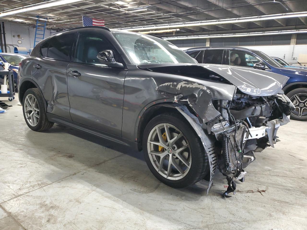 ALFA ROMEO STELVIO TI SPORT
