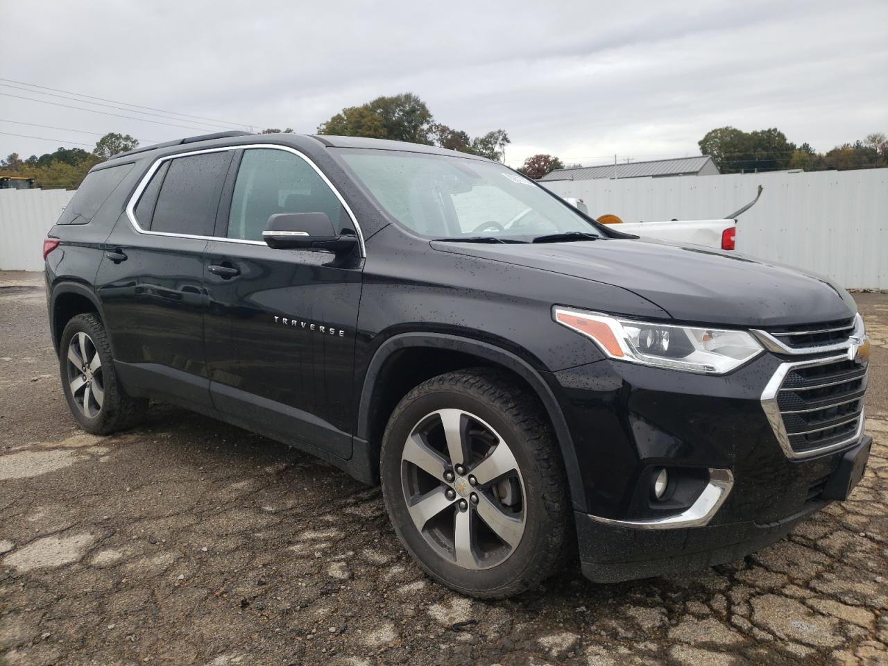 CHEVROLET TRAVERSE LT