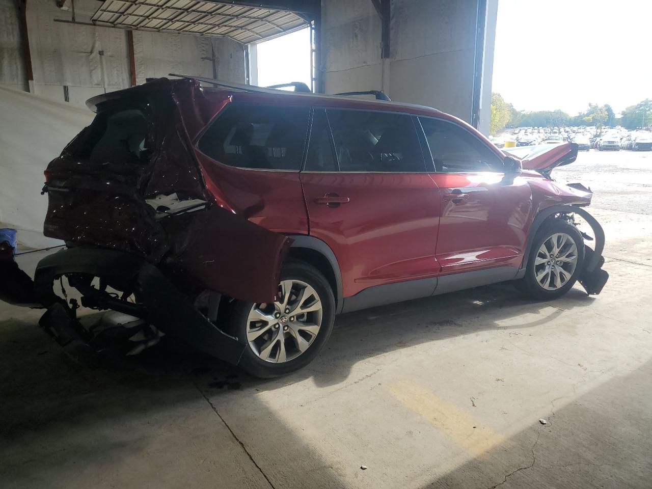 TOYOTA HIGHLANDER LE