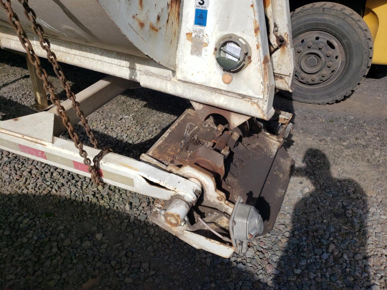 Lot #3284337018 2005 DRAG DUMP TRAIL