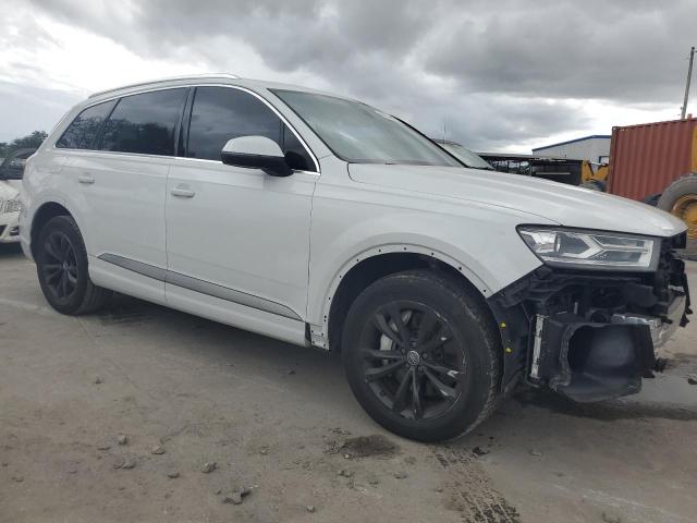 2018 AUDI Q7 PREMIUM WA1AAAF7XJD002211