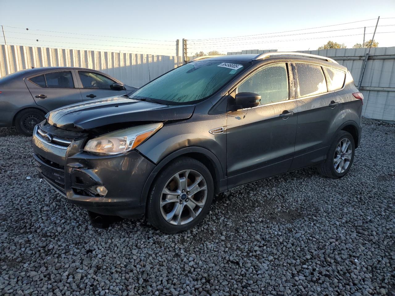 FORD ESCAPE TITANIUM