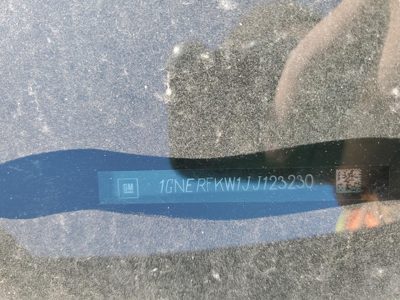 CHEVROLET TRAVERSE LS