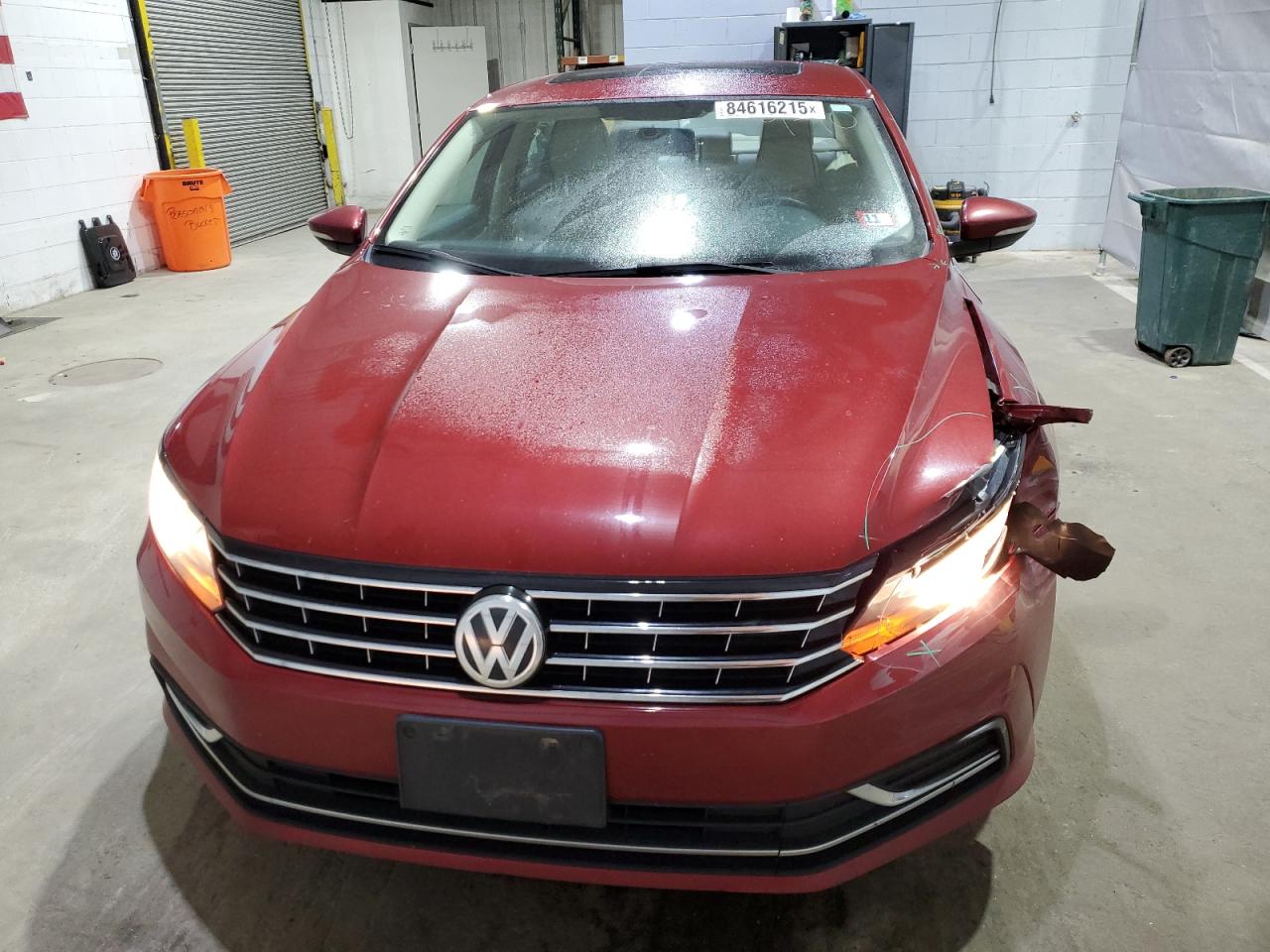 VOLKSWAGEN PASSAT SE