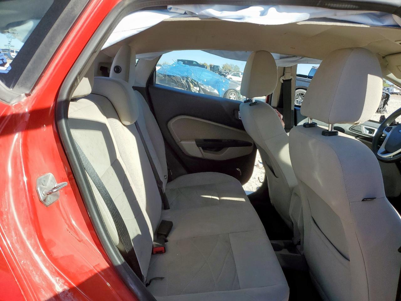 Lot #3303613928 2015 FORD FIESTA SE