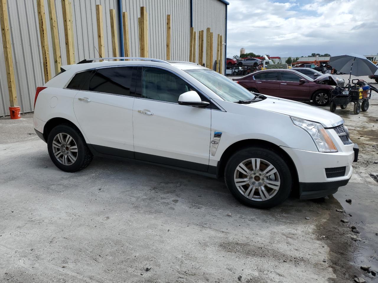 CADILLAC SRX LUXURY COLLECTION