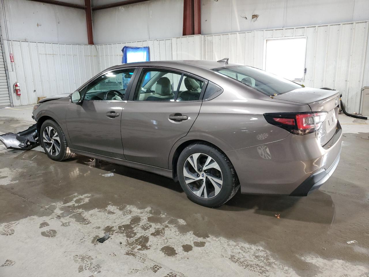 SUBARU LEGACY PREMIUM