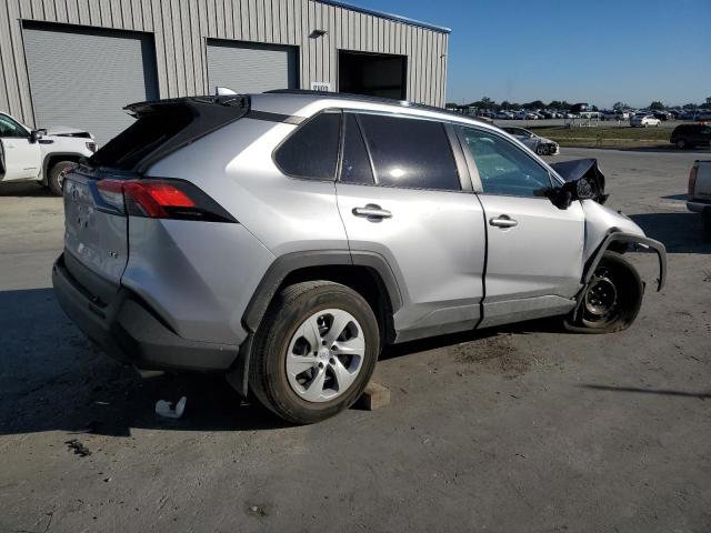 2020 TOYOTA RAV4 LE #3293701404