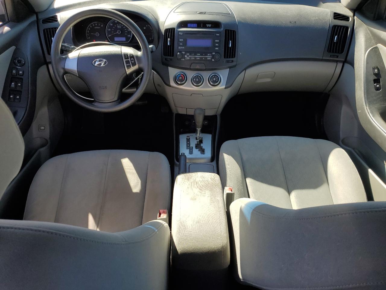 HYUNDAI ELANTRA BLUE