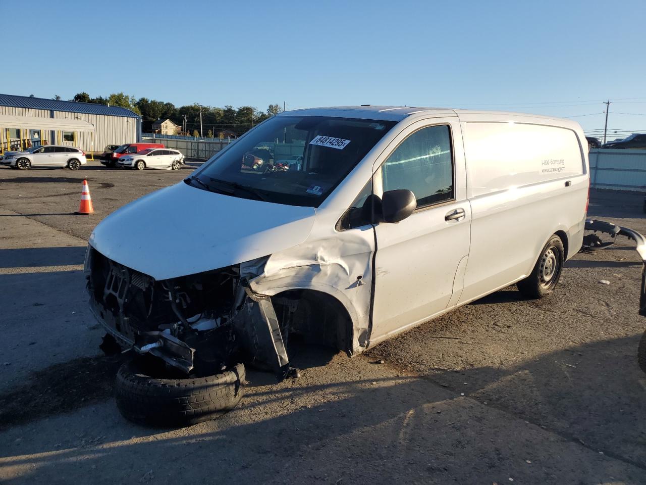 MERCEDES-BENZ METRIS