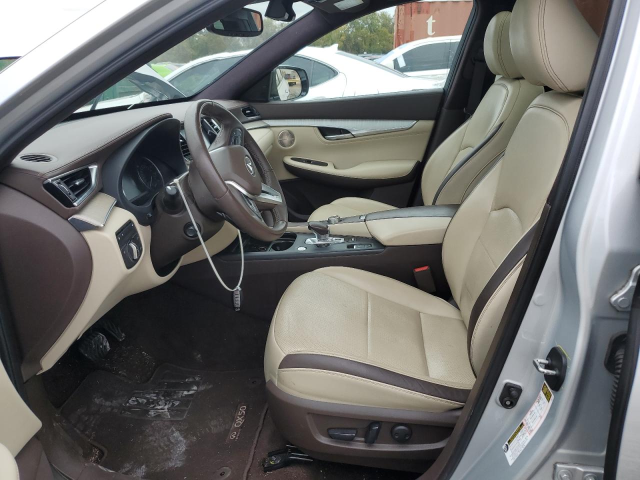 INFINITI QX50 ESSENTIAL