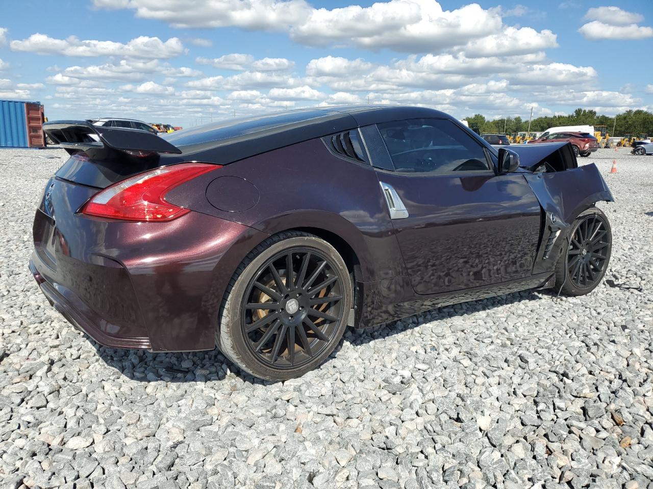 NISSAN 370Z BASE