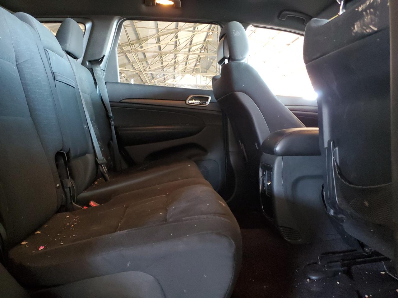 JEEP GRAND CHEROKEE LAREDO