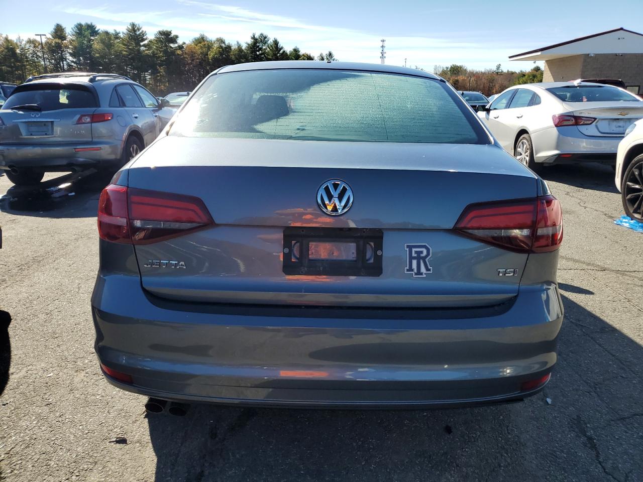 VOLKSWAGEN JETTA S