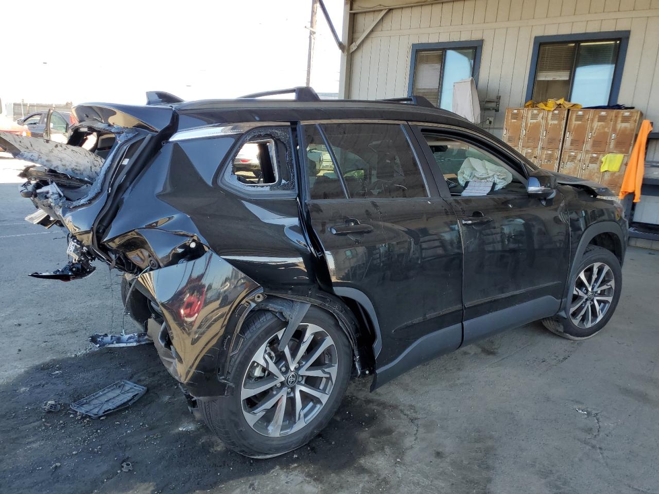 Lot #3302780886 2023 TOYOTA COROLLA CR