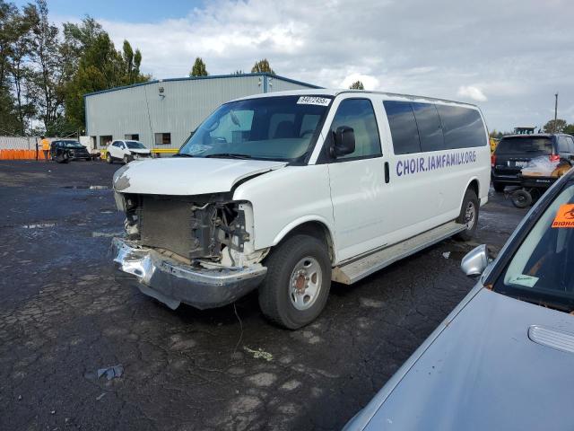 Global Auto Auctions: 2009 GMC SAVANA G3500