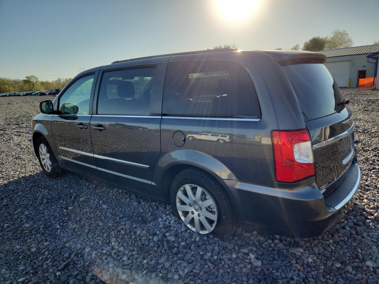 CHRYSLER TOWN & COUNTRY TOURING