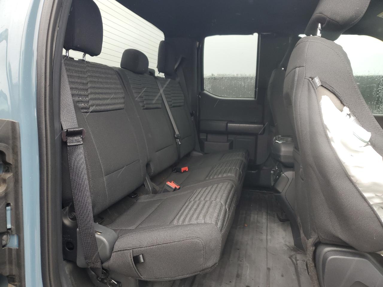 FORD F-150 SUPER CAB