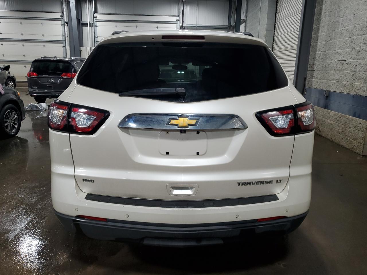 CHEVROLET TRAVERSE LT