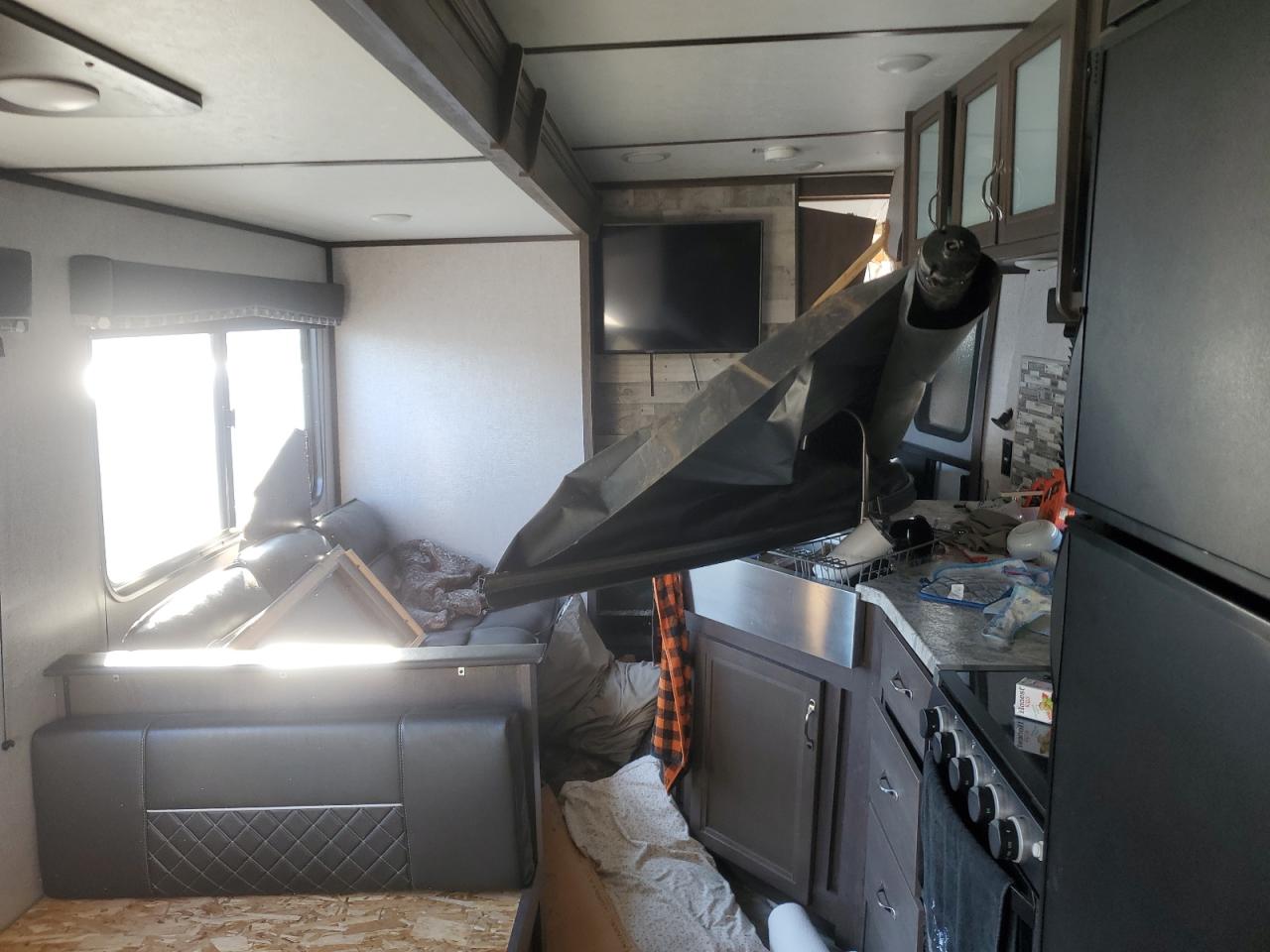 Lot #3301846353 2021 KEYSTONE COLEMAN