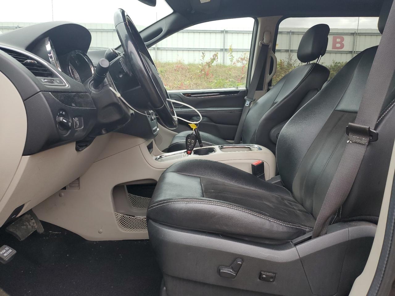 DODGE GRAND CARAVAN SXT